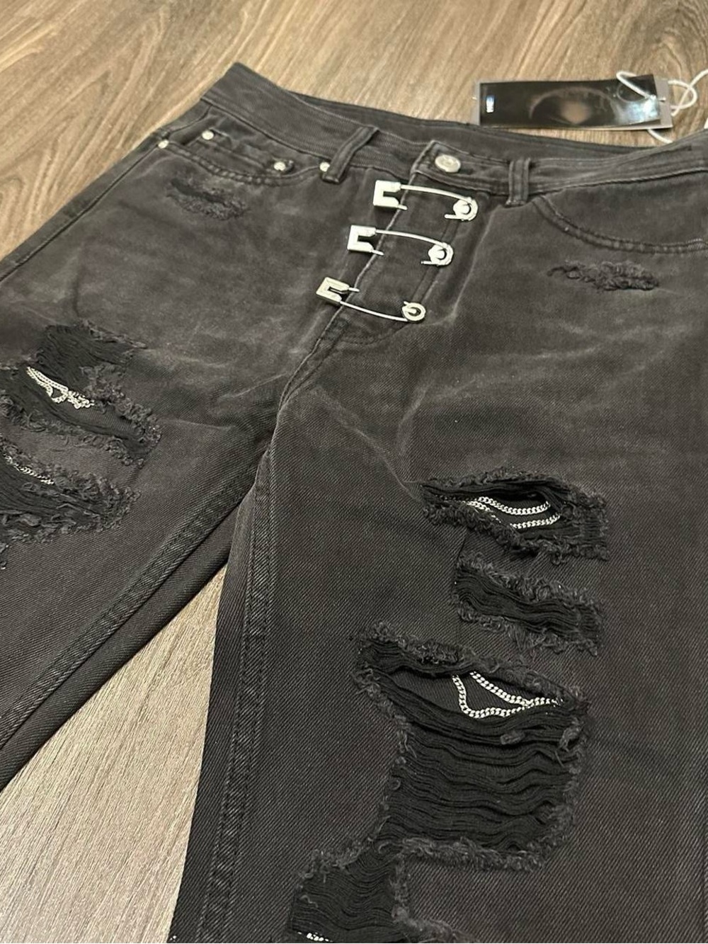 Brand NWT C2H4 Distressed Black Denim Jeans